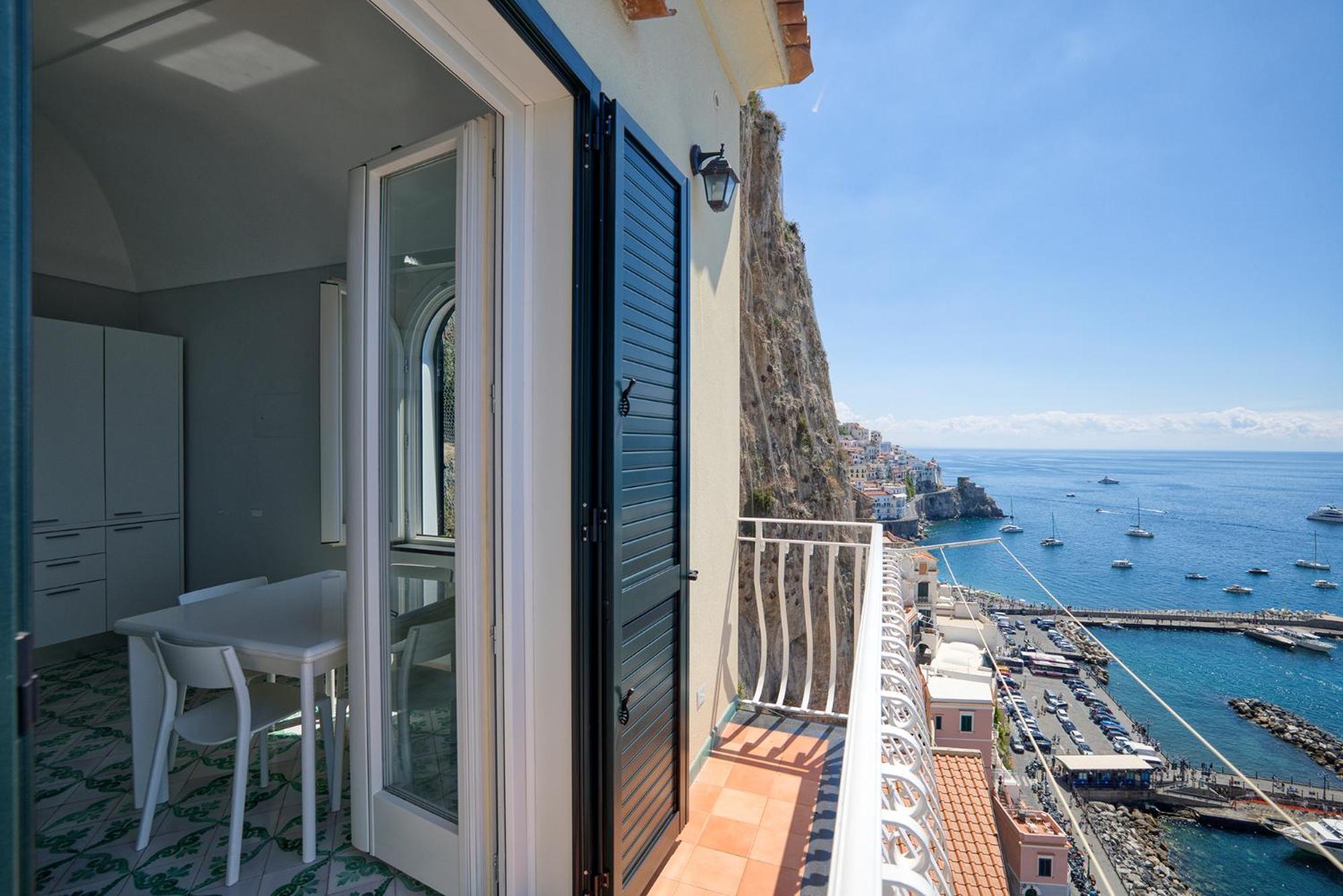Apartments Amalfi Design Sea View Accessible By 250 Steps Esterno foto