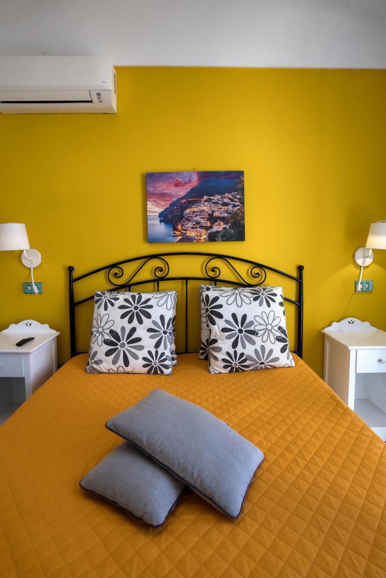 Apartments Amalfi Design Sea View Accessible By 250 Steps Esterno foto