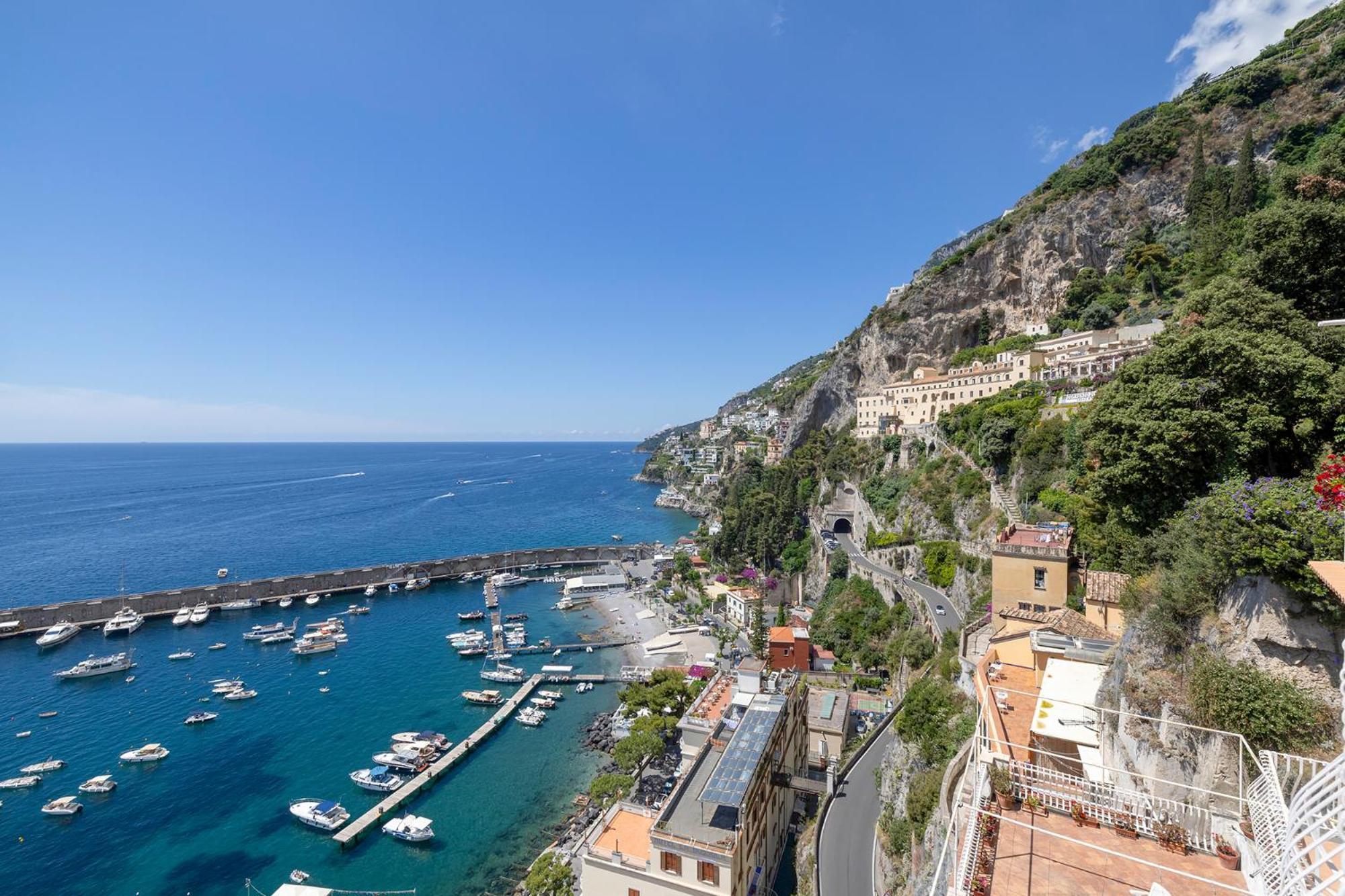 Apartments Amalfi Design Sea View Accessible By 250 Steps Esterno foto