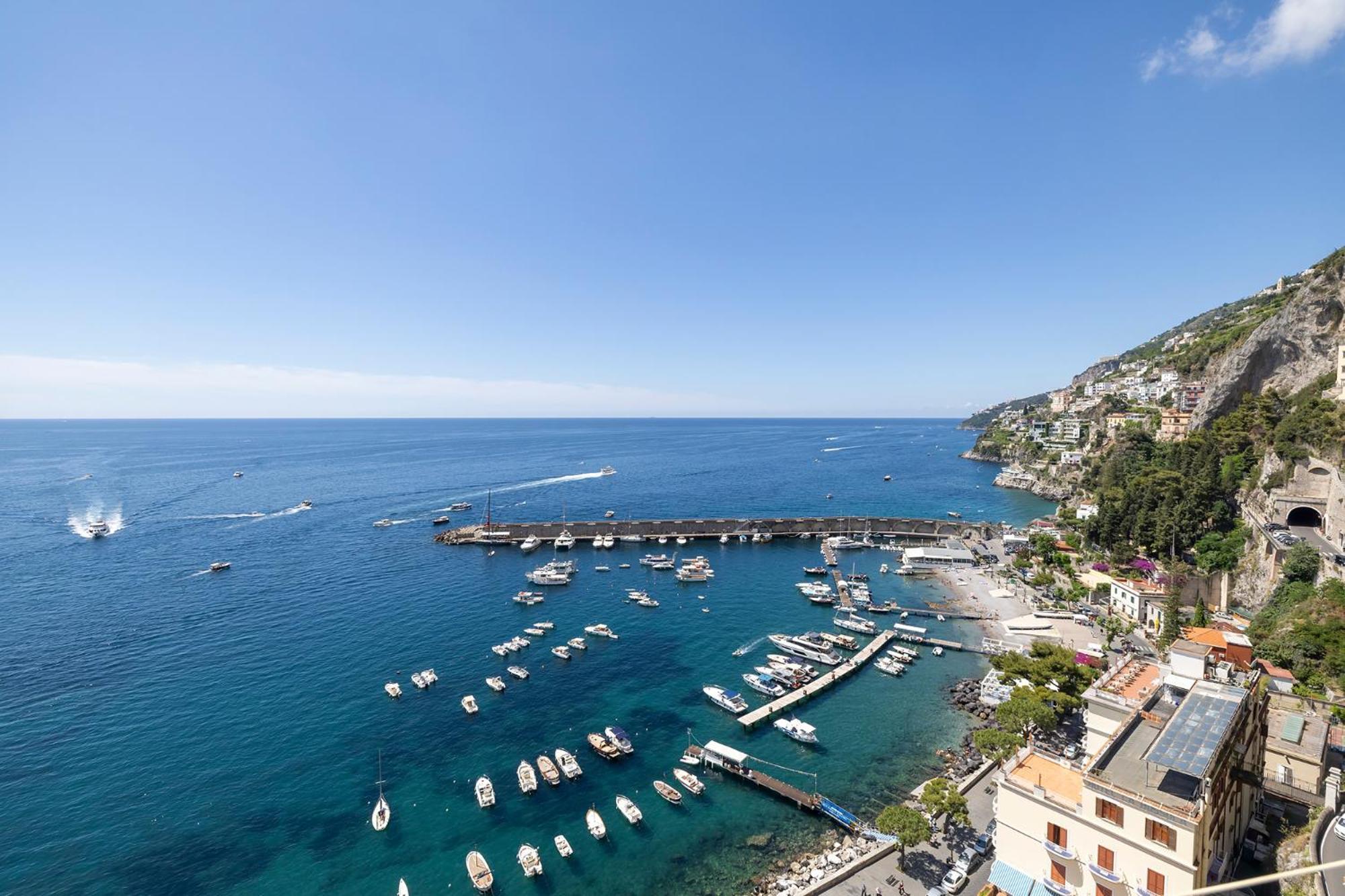 Apartments Amalfi Design Sea View Accessible By 250 Steps Esterno foto