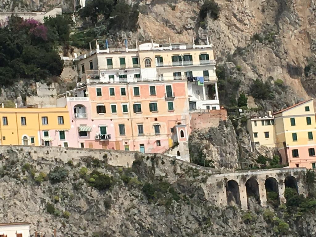 Apartments Amalfi Design Sea View Accessible By 250 Steps Esterno foto